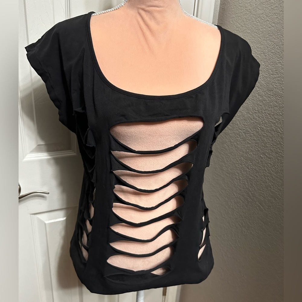 Simon Chang Lazer Cut Top